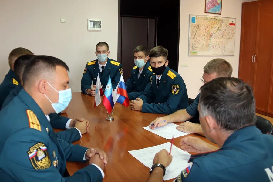 С днем спасателя мчс. Мчс саратовской. Мчс саратовской. Воронежское пожарно-техническое училище мчс россии. Мчс саратовской.