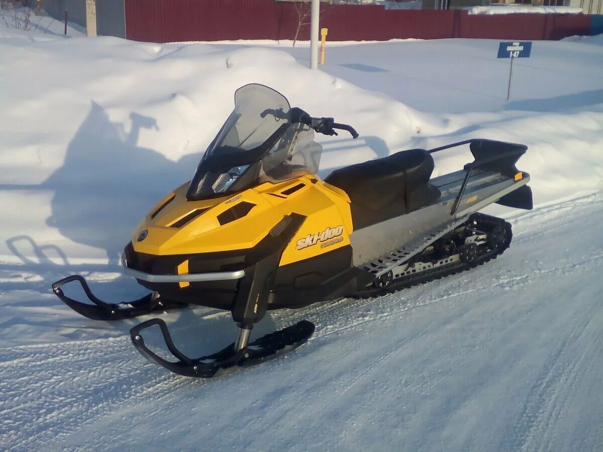 Снегоход tundra lt 550f. Ski doo tundra 550f. Тундру 550. Снегоход ski-doo tundra wt 550. Brp ski-doo tundra 550.