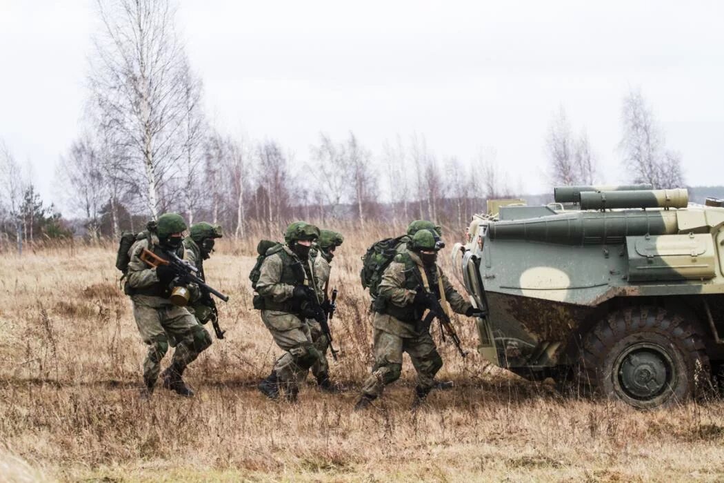 Тв программа канала ратник. Экипировка Ратник 2-го поколения. Заостровье Ратник. Ратник тир. Ратник стрельбища.