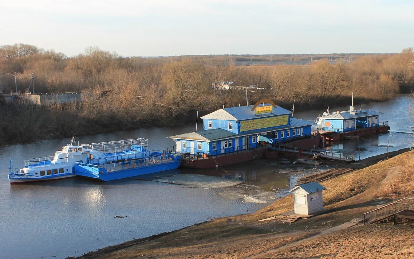 Ока река уровень воды сегодня рязань. Разлив Оки в Рязани 2023. Разлив Оки в Рязани. Разлив реки в Рязани. Река Ока Рязань.