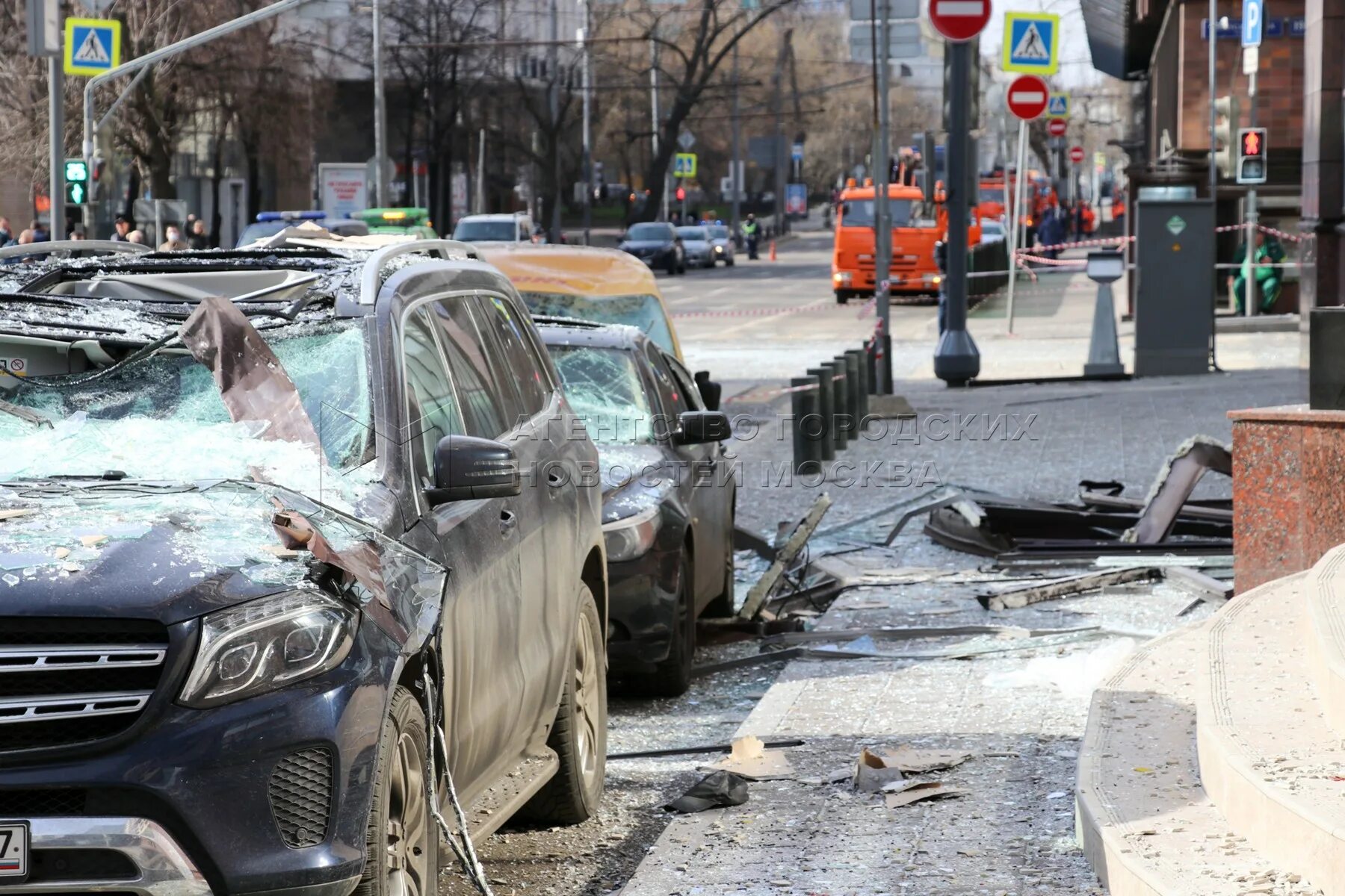 Два взрыва в центре Москвы. Что происходит в Москве. Где взрыв в центре Москвы. Московский твориться