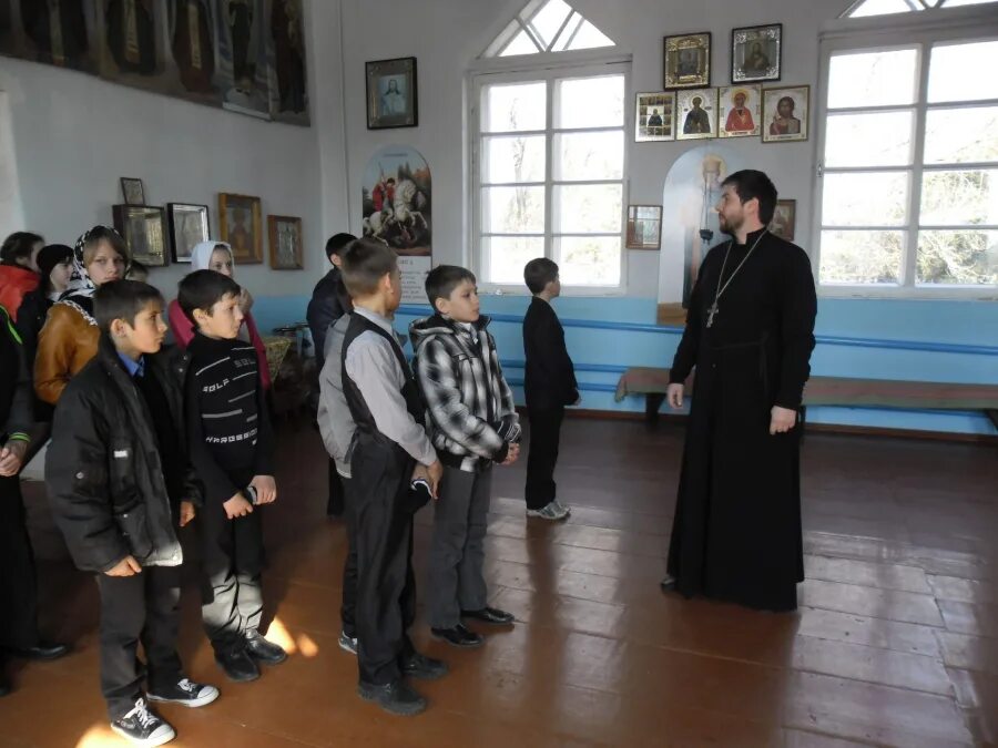 Карачаево-черкесская республика, зеленчукский р-н, станица исправная. Станица исправная кчр. Зеленчук кчр станица. Станица исправная зеленчукский район карачаево черкесия. Казаки станицы исправной.