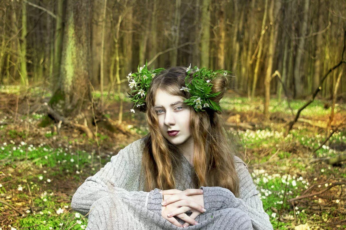 Миа палома лесная нимфа. Павлюк). Нимфа косплей. Венок лесной нимфы. Нимфа сайт.