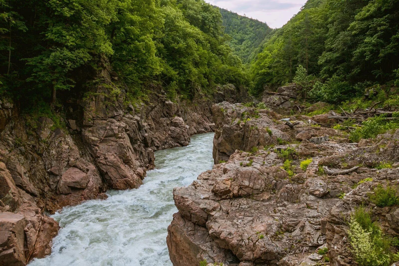 Гранитный каньон Лагонаки. Гранитный каньон Гузерипль. Гранитный каньон Хамышки. Гранитный каньон Адыгея. Адыгея как целиком расположенная внутри краснодарского края