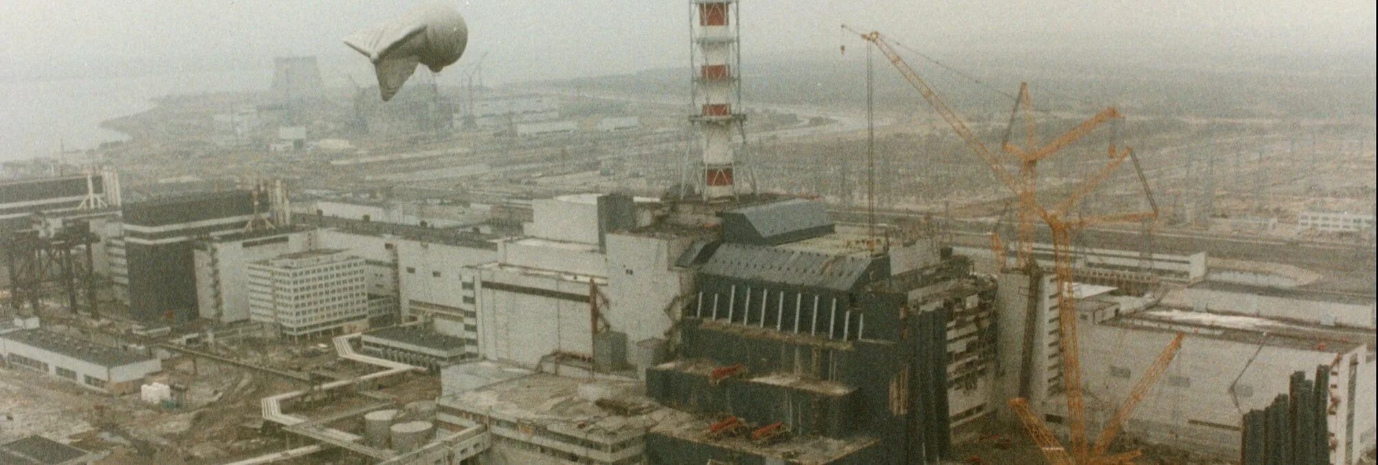 Chernobyl disaster. Чернобыль 1986. Чернобыль Припять 1986. Припять до взрыва Чернобыльской АЭС. Чернобыль катастрофа.