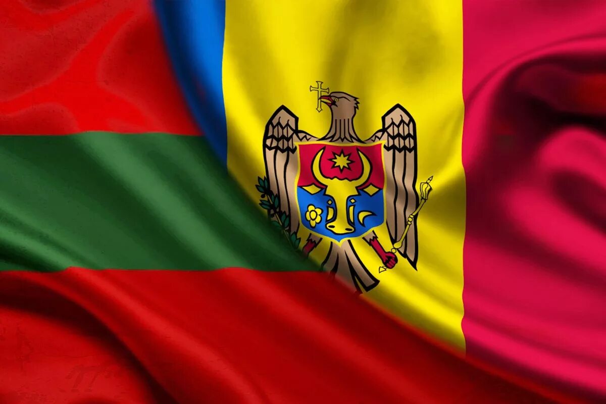 Молдова белоруссия. Флаг ПМР И Молдовы. Флаг Приднестровской Молдавской. Флаг Молдавии и Приднестровья. Флаг Румынии Приднестровья Молдова Украина.