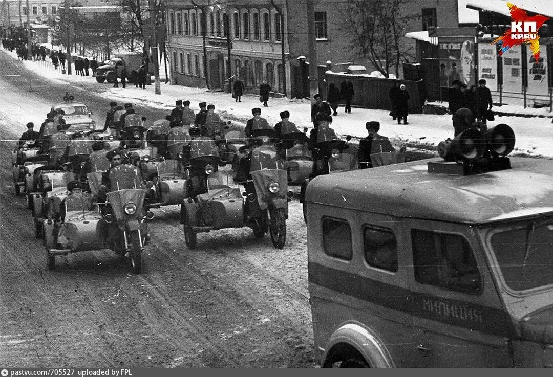 Советском милиция в годы. Советская милиция 1972. Милиция СССР 1960 года. Милиция в послевоенные годы. Милиция в 50-е годы.