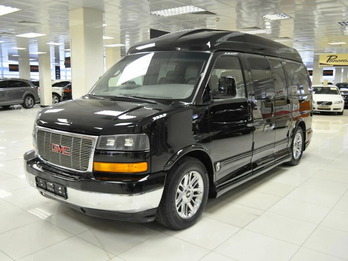 Шевроле экспресс с пробегом в россии. Шевроле GMC Savana 2007. GMC Savana Chevrolet Express. Chevrolet Express 2007. Минивэн GMC Savana.