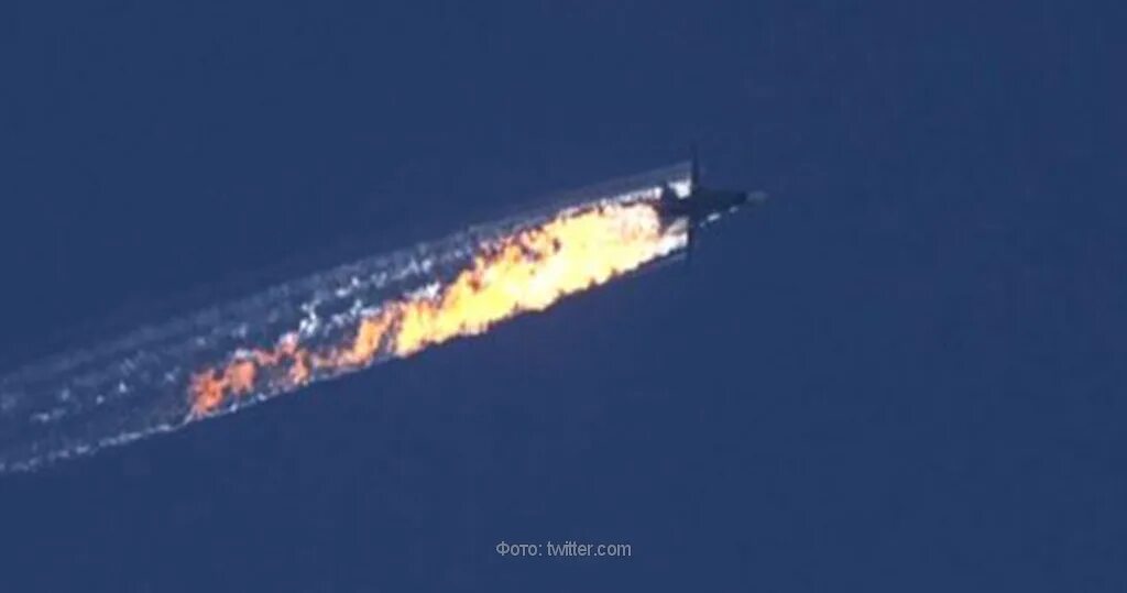 Сбитый российский самолет су 24. Сбитый самолет в турции су 24. Сбитый самолет в турции су 24. Сбитый самолет в турции су 24. Турция сбила су24 в сирии.