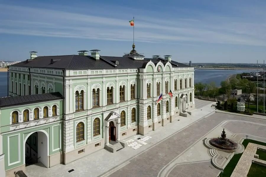 Дворец впечатлений казань когда открывается. Губернаторский дворец казанского кремля. губернаторский (президентский) дворец ка. казань кремль резиденция президента. губернаторский президентский дворец казань.