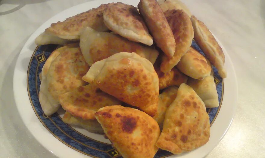 Уральское блюдо посикунчики. Посекунчик как правильно готовить. Пермские пирожки посикунчики. Посекунчик как правильно готовить. Уральские посикунчики.