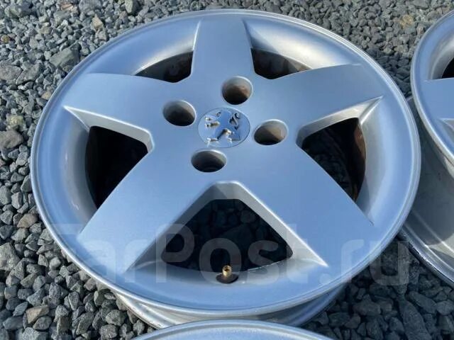 Оригинальные диски peugeot r16/5*108 балансировка. Литье оригинал пежо r16. Литые диски r15 пежо. Литые диски пежо 307 r15. Диски r15 4х108 peugeot.