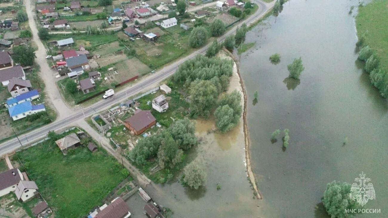 Уровень воды в реках алтая. Бобровский Затон Барнаул. Затон Алтайский край. Алтайский край Барнаул Затон. Паводок.