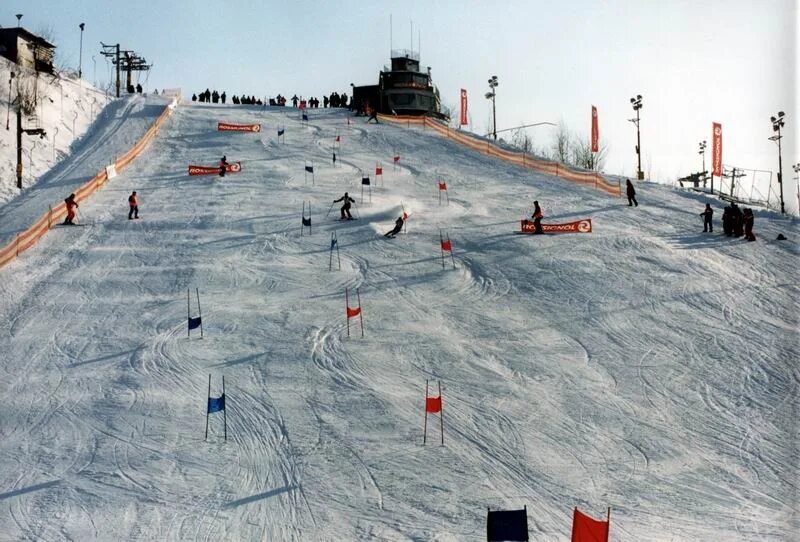 лата трэк крылатские холмы. дмитров горнолыжный курорт степаново. горные лыжи в москве. яхрома горнолыжный курорт сорочаны. дмитров горнолыжный курорт яхрома.