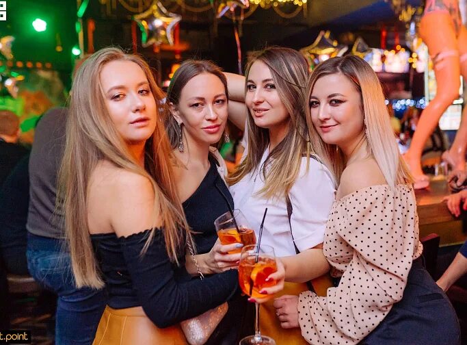 мит поинт челябинск академика королева. мит поинт уфа гостиный двор. митпоинт челябинск кировка. Meet point топлесс. мит поинт уфа гостиный двор.