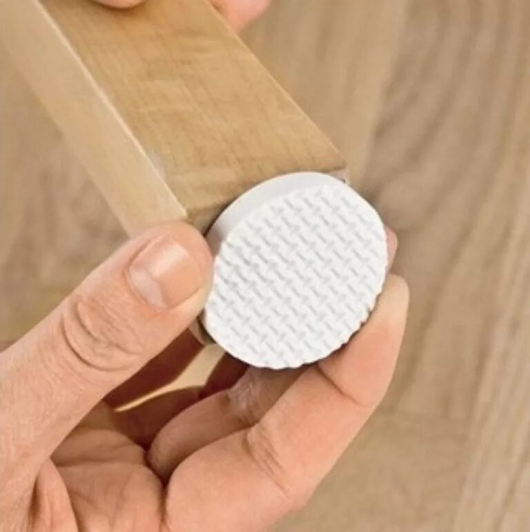 Шпон wood eucalyptus. Как резать плитку в домашних условиях. Ручка-скоба 2105-07/96 вишня матовый. Накладки на мебельные ножки. По столу скользит деревянный.