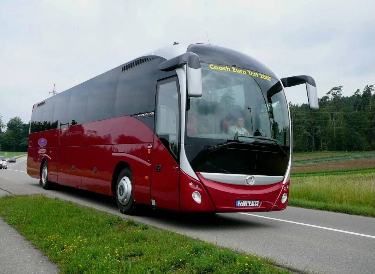 Б у автобус туристический. Iveco Magelys. Ивеко Ирисбус. Iveco Magelys Bus. Irisbus Magelys.