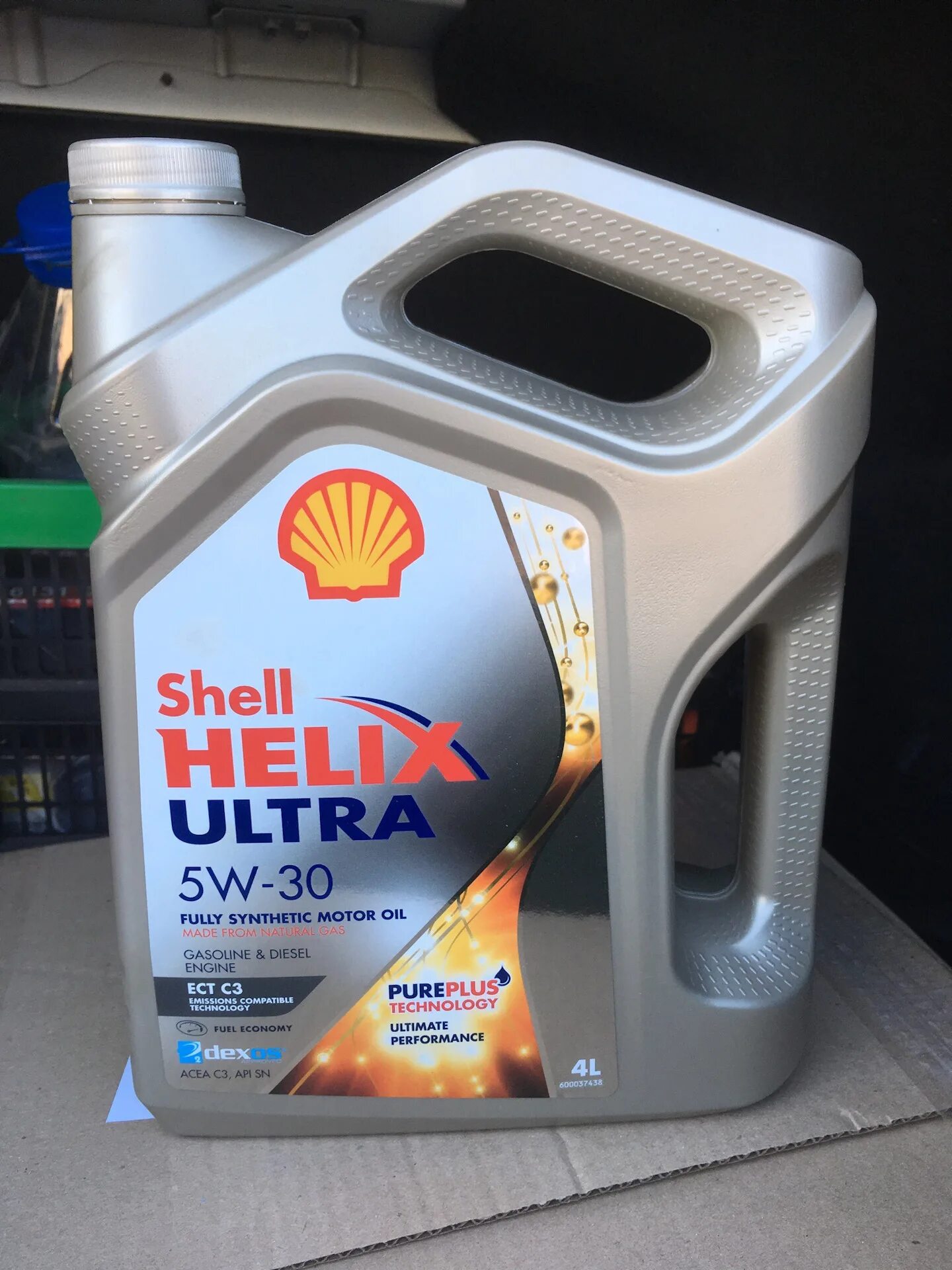 Кия рио масло в двигатель. Shell 5w30 Hyundai. Моторное масло Киа Рио 3 1.6. Моторное масло Shell Helix Ultra 5w-30. Моторное масло 5в30 для Киа Рио.