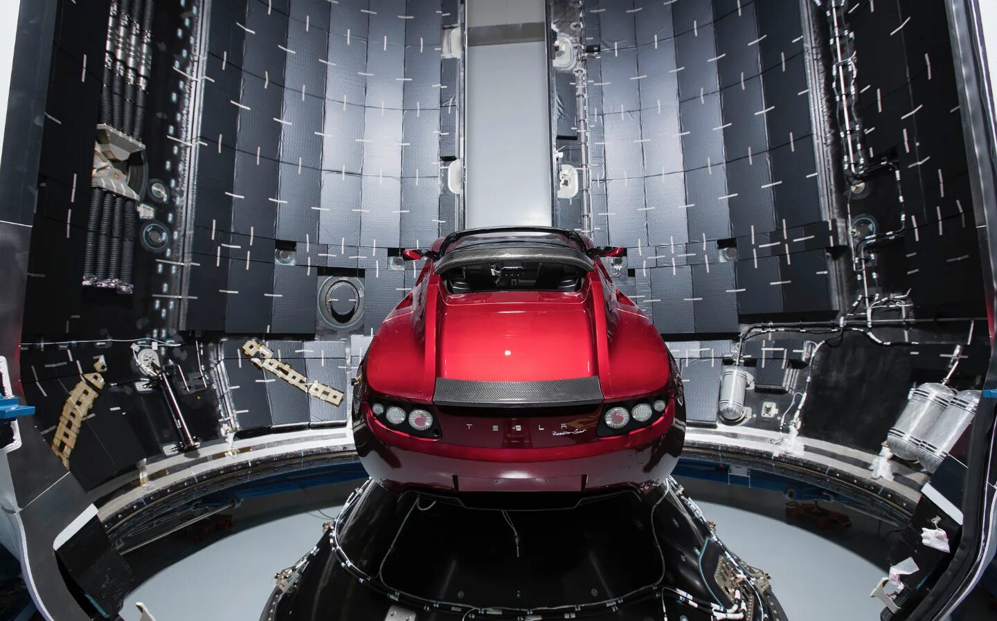 Элон Маск Тесла в космосе. Falcon Heavy Tesla Roadster. Space car