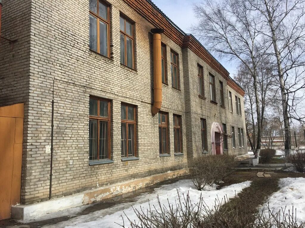 фрунзе, 21, канаш. городское профессионально-техническое училище. 17 училище. политехнический колледж ленинск кузнецкий. 17 училище.