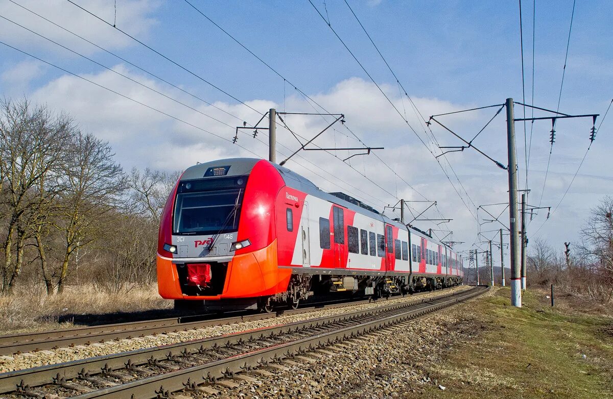 Дорог ласточка. Эс1 Ласточка. Эс1-046. Электропоезд эс1. Эс1п 046.