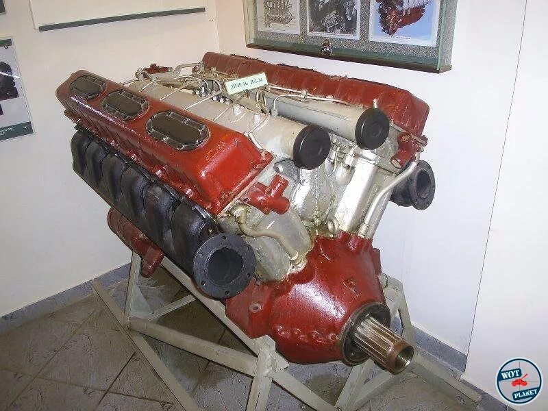 Двигатель т34 дизель. Танковый дизельный двигатель в2. Двигатель в 2 34. Двигатель в 2 т 34. Танковый двигатель v12 т 72.