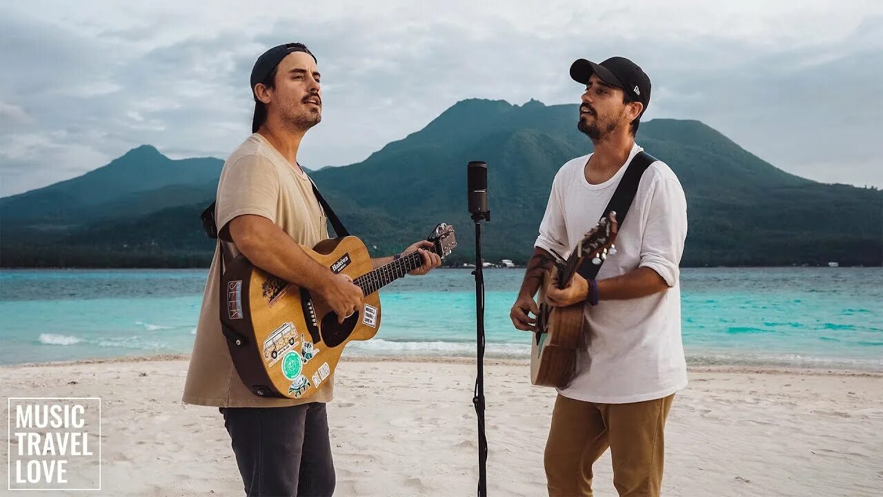 Music travel love группа состав. Гитарист на пляже. Путешествие на машине. Music travel love группа. Автобус и пальмы.