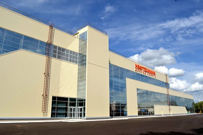 дворец спорта уфа зорге. дворец нефтехимик салават спортзал. сск салават ледовый дворец. дворец спорта салават. октябрьская 43 салават.