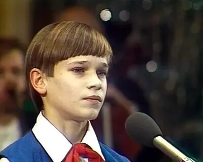 Солист большого детского хора сережа