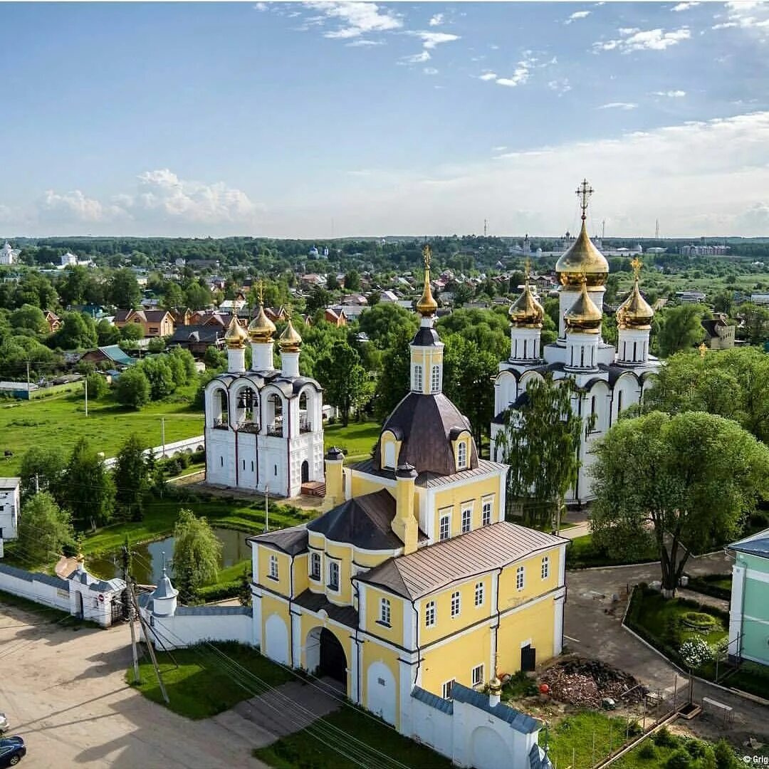 Город переславль залесский. Г Переславль-Залесский Ярославская область. Никольский монастырь в Переславле Залесском сверху. Переяслав Залесский Ярославская.