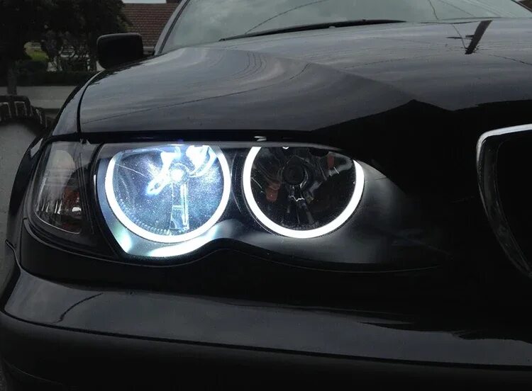 Bmw e46 angel eyes. Ангельские глазки на бмв е46. Ангельские глазки bmw e46 рестайлинг. Bmw e39 дорестайл. Ангельские глазки на бмв е46.