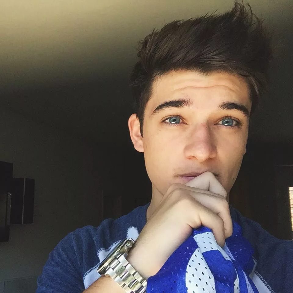 18 мужчина 14. Sean o Donnell. Sean o Donnell селфи. Sean o Donnell 13 лет. Sean o Donnell 15 лет.