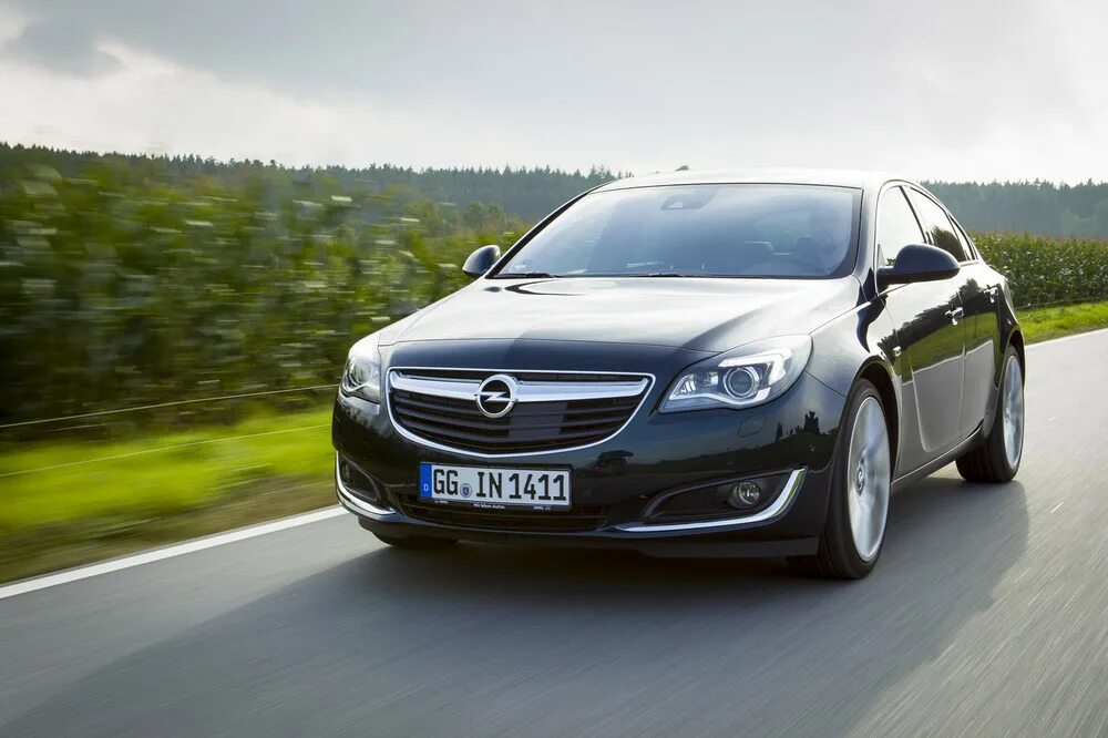 Купить опель в казахстане. Опель Инсигния 3 поколение. Opel Insignia св300. Opel Insignia Coupe. Opel Insignia 1012.