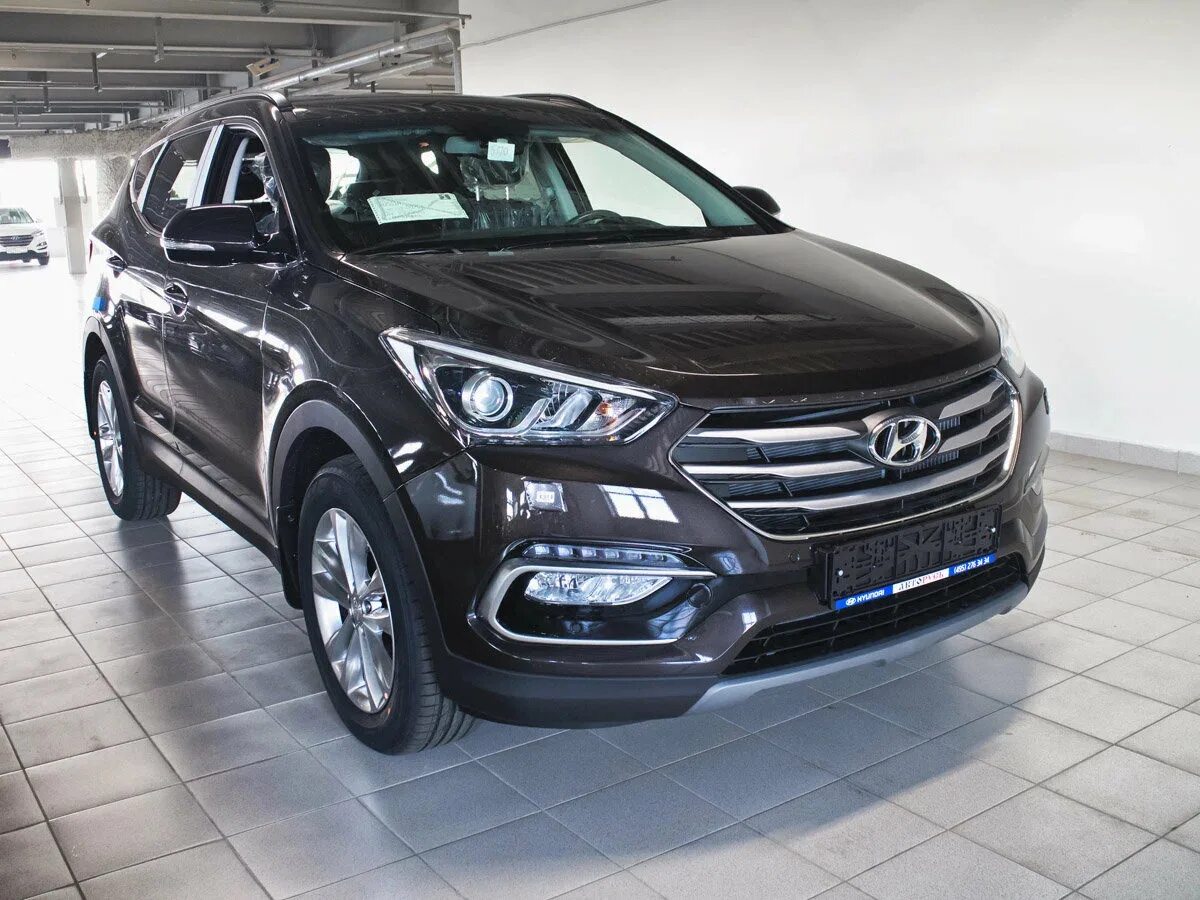 Комплектации нового санта фе. Hyundai Santa Fe IV 2018. Хендай Санта Фе 3 новый. Hyundai Santa Fe 4wd. Hyundai Санта Фе Рестайлинг.