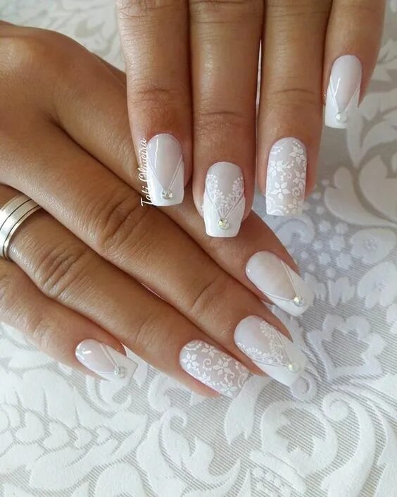 30 Fairy-Like Wedding Nails For Your Big Day #nails #nailart #weddingnails Weddi