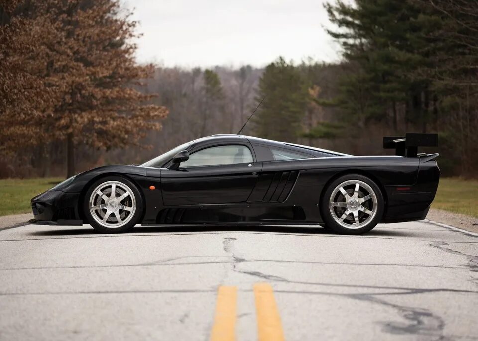 Разные машины. Машина saleen s7. Машина s7. Салин с7. Макларен салин.