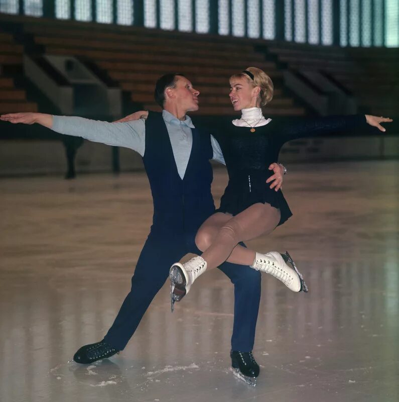 Протопопов судьба фигуриста. Протопопов судьба фигуриста. Фигурист протопопов и людмила белоусова. Олег протопопов фигурист. Людмила белоусова и олег протопопов.