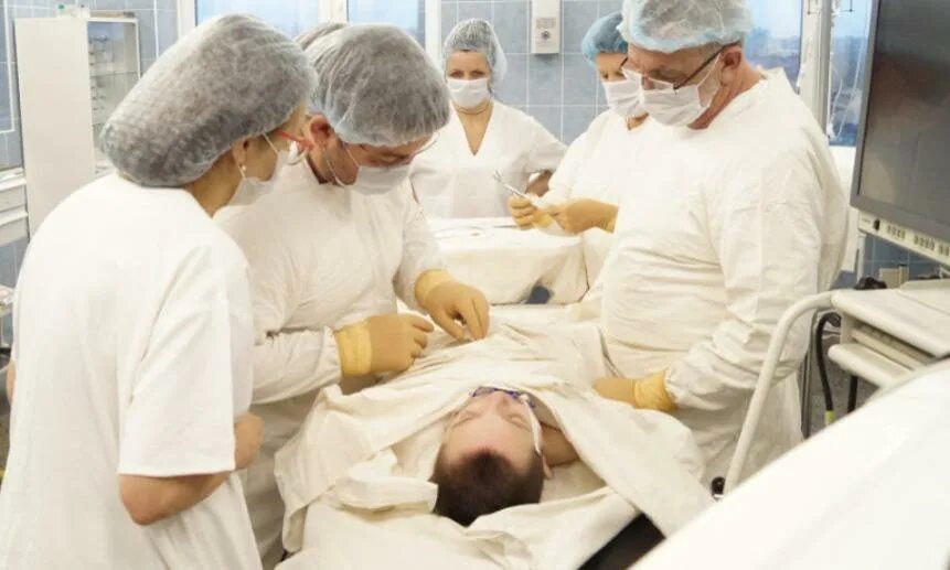 медики архангельска. архангельская детская областная больница. врачи архангельска. детский доктор архангельск. медики архангельска.