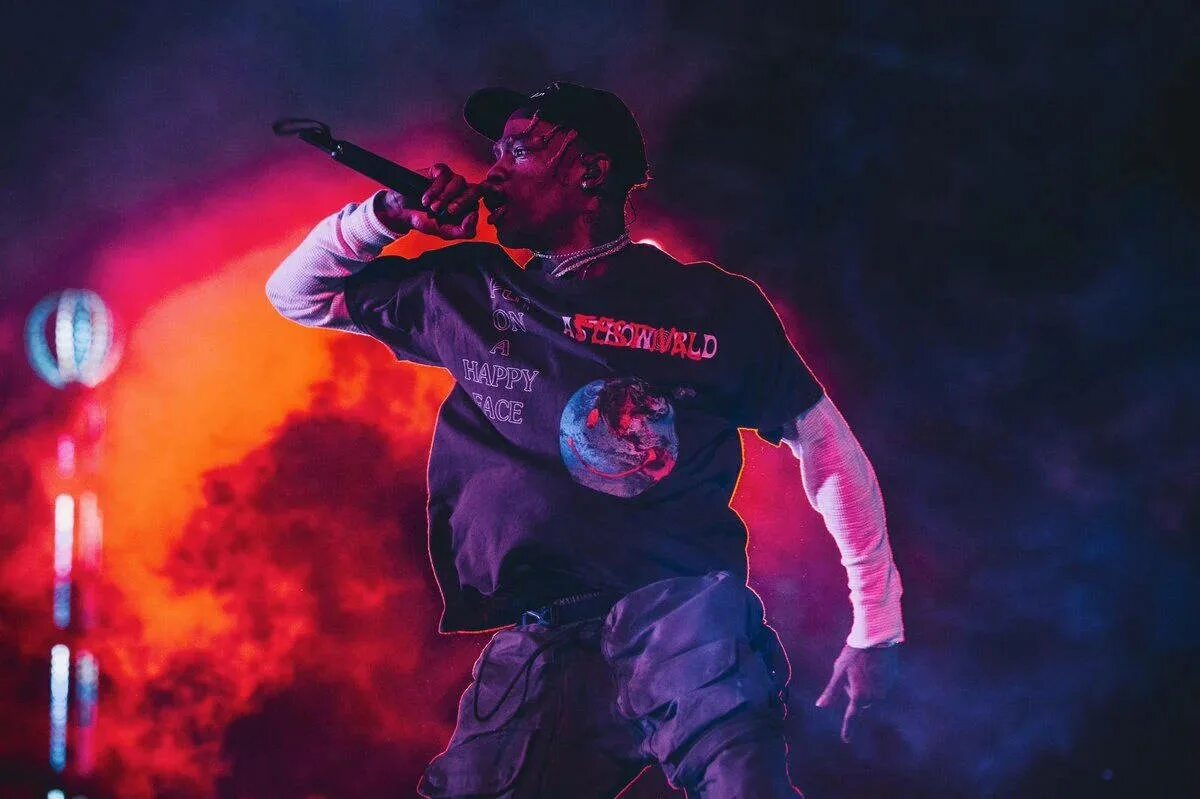 Travis scott i know перевод. Трэвис скотт. astroworld трэвис скотт. travis scott астроворлд. astroworld обложка.