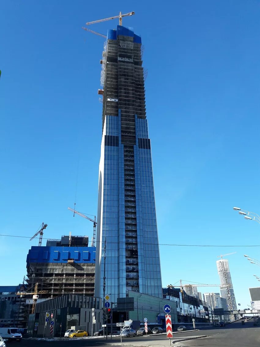 Строительство башни в москве. Neva Towers Москва Сити.