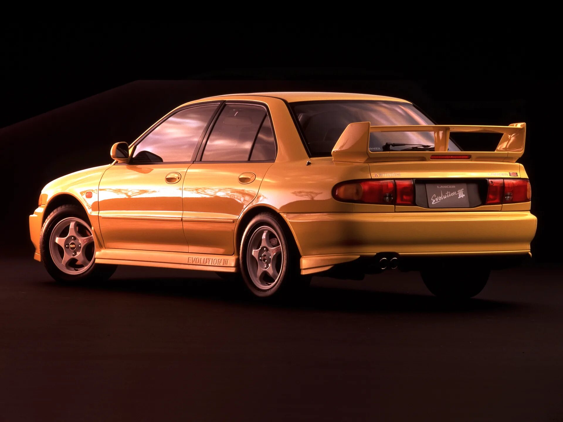 Mitsubishi 3 1. Mitsubishi EVO 3. Митсубиши Лансер Эво 3. Митсубиси Лансер Эволюшн 1995. Mitsubishi Lancer Evolution 2 1995.