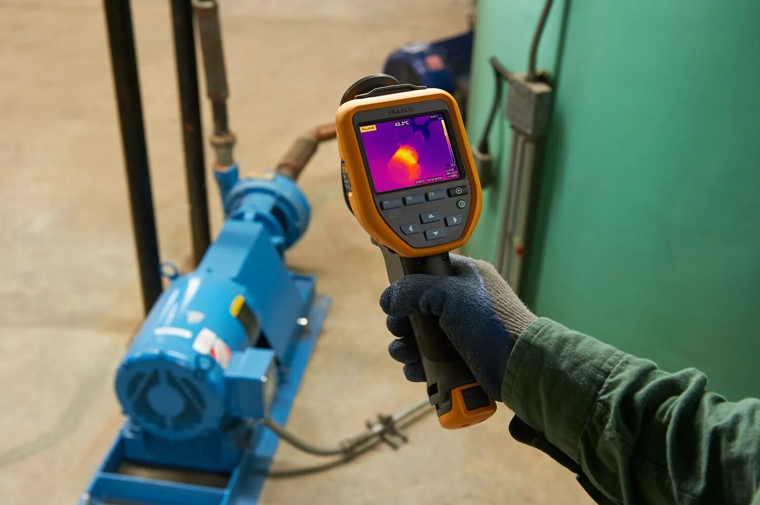 Тепловизор Fluke tis65. Тепловизор Fluke ti300+ ручного пользования 277х122х167мм. Тепловизионное обследование FLIR. Флюк тис 45. Применение тепловизоров