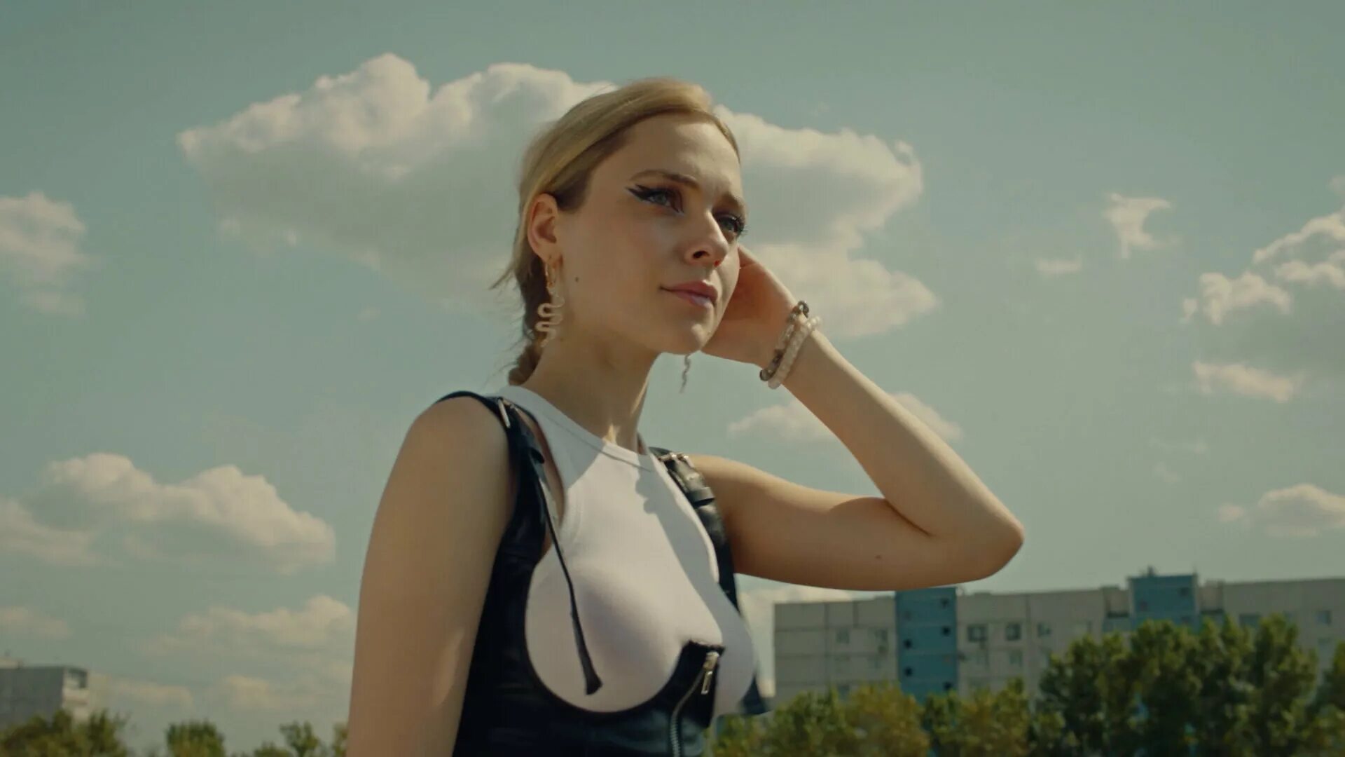 Лена из трудных. Фил и лена. Лена из трудных. Лена из трудных. Лена из трудных.