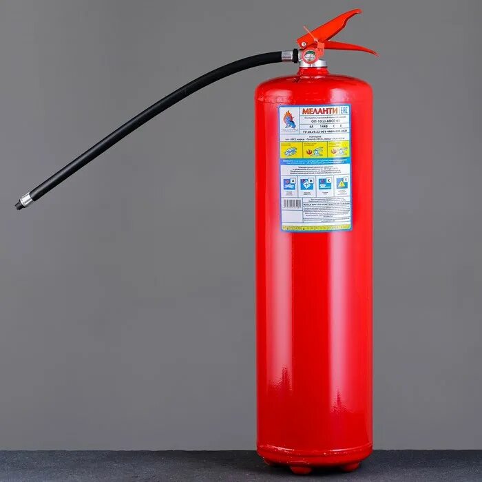 Огнетушитель оп-10 меланти. Огнетушитель пожарный оп 5. Овэ-4 огнетушитель. Сухой порошковый огнетушитель. Огнетушитель воздушно-пенный овп-10.