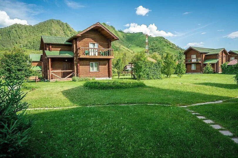 чемальские просторы горный алтай. турбазы чемала горный. усадьба чемальские просторы горный алтай. базы чемальского района горный алтай. база еланда горный алтай.
