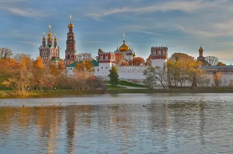 Монастырь на москве реке
