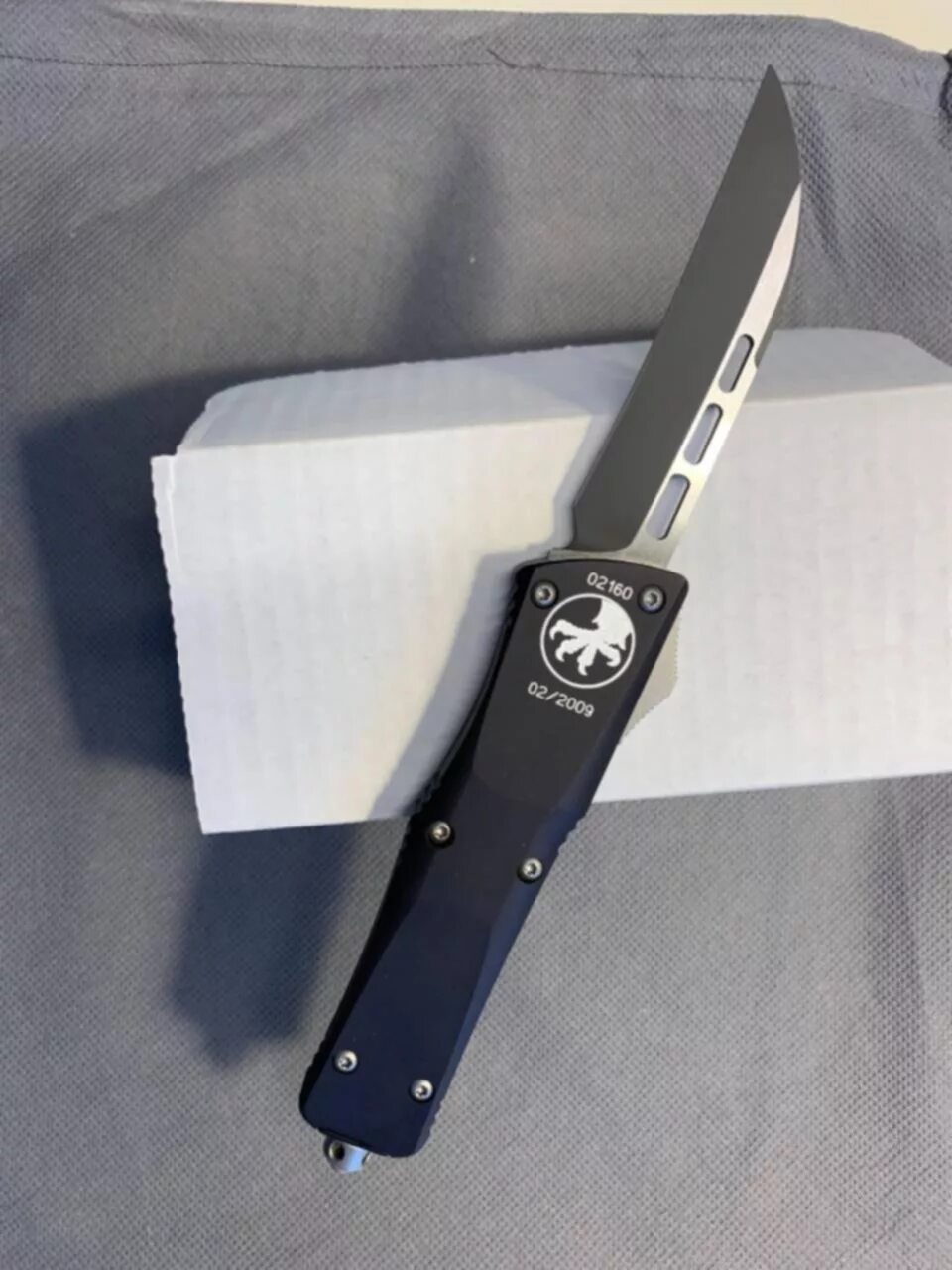 Microtech combat. Microtech Combat Troodon. Нож Microtech Combat Troodon. Microtech Combat Troodon 00556. Нож Microtech Combat Troodon 00556 волк.