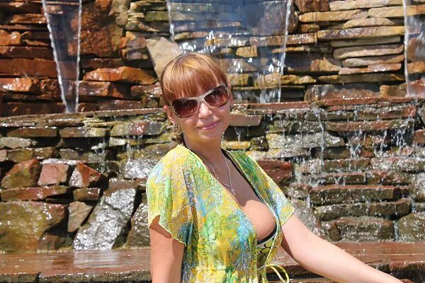 Женя из луганска. Девушки г. Женщины из луганска. Елена елена луганск. Луганск жене.