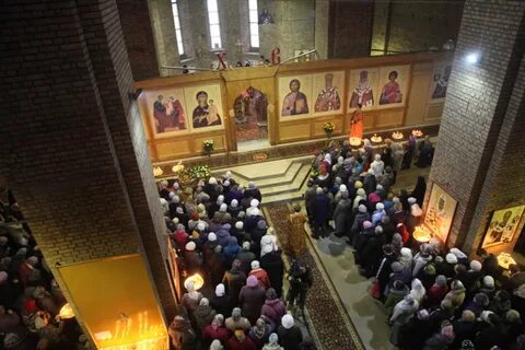 Служба в храме ярославль