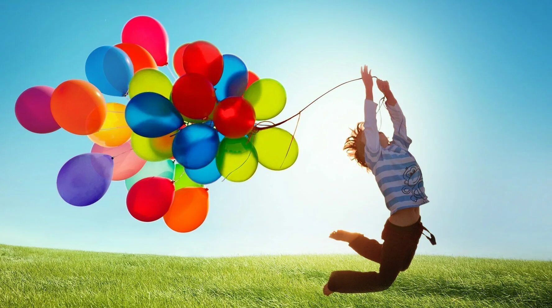 Шарики воздушные считать. Дети с воздушными шарами. Дети с воздушными шариками. Воздушные шарики радость. Обои Samsung.